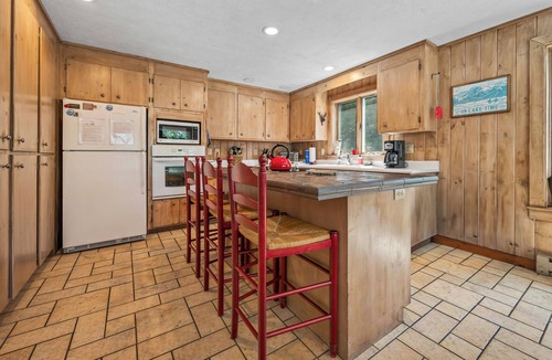 Rangeley House | 🐾Cozy Nights - Rangeley Lake Waterfront | Pet Friendly