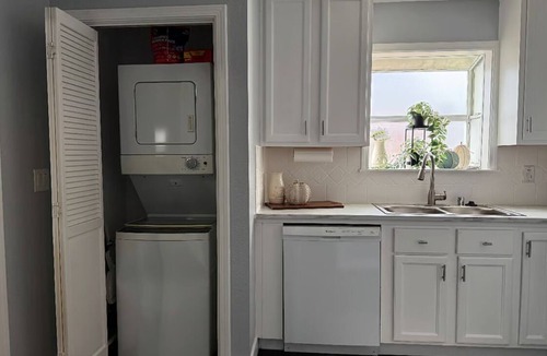 Orangevale House | Cozy Private 1BR With Easy Access to the Sacramento Region, Pet Friendly