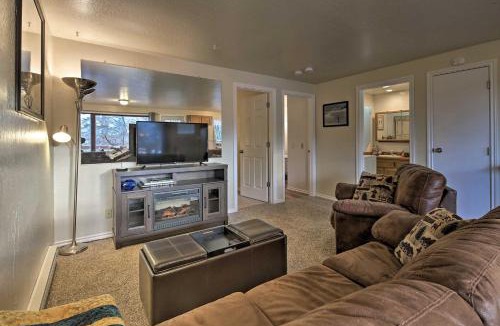 Mendenhall Valley Apartment | Cozy Retreat with Fire Pit - Near Mendenhall Glacier