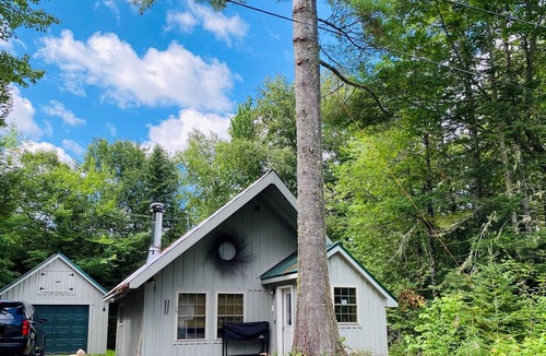 Wyman House | Cozy Winter Camp- 5 min from sugarloaf
