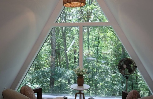 Logan Cabin | Creative Cabins - The Frame
