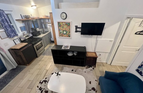 Soquel Cottage | Creekside Cabin is great for families & couples-Come enjoy Santa Cruz Mountains!