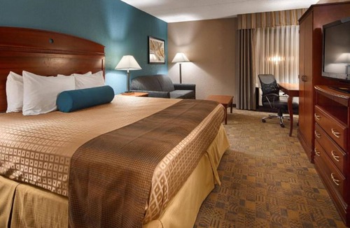 Englewood Hotel | Days Inn by Wyndham Englewood Dayton Airport