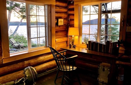 Northeast Somerset House | Deer Lodge-Waterfront lodge & cabins on Moosehead