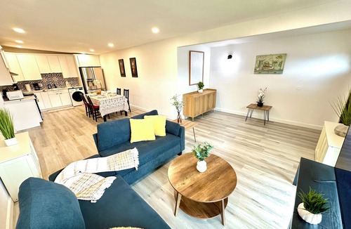 Sunnyvale House | Delightful 3-bedroom house with WiFi in Sunnyvale