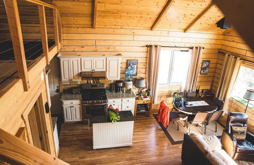 Healy Cabin | Denali Bear Cabin w/Hot Tub, Entire Cabin, Private, 3 beds