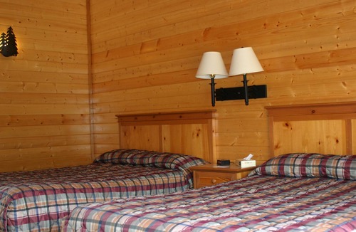 McKinley Park Hotel | Denali Grizzly Bear Resort