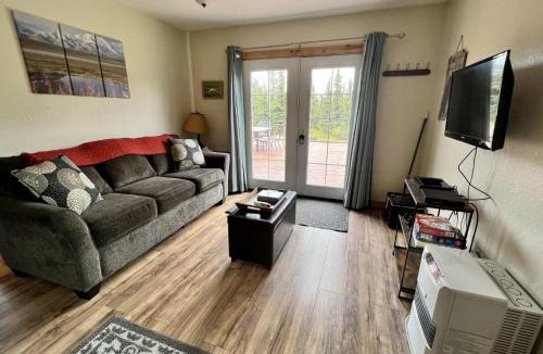 Healy Apartment | Denali Park 2 Bedroom Mom in Law