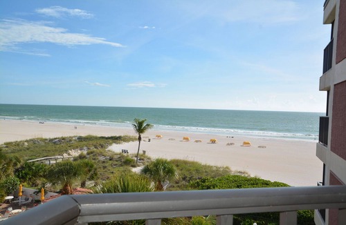 St. Pete Beach Condo | Diamond on St. Pete Beach - a Boutique hotel directly on St Pete Beach.