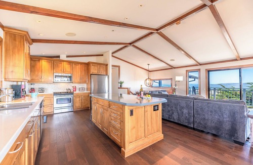 Dillon Beach House | Dillon Beach Retreat! Drop Anchor! Fun Game Room! HtTb~PupOK! Whale Watch