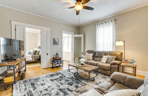 New Albany House | Dog-Friendly Home w/Yard, 6 Mi to Louisville!