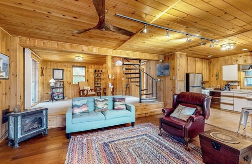 Palermo Cottage | Dog-friendy lakefront cottage w/gas fireplace, firepit, dock, grill, & 3 kayaks