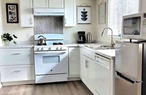 Sand Lake House | Double House: Combined Up-Down Units by airport & lakes!