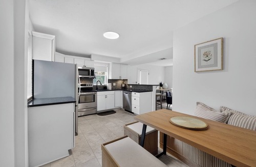 Mason House | Downtown Mason 3BR/2BR Home close to I-71/Kings Island/Tennis/VoA