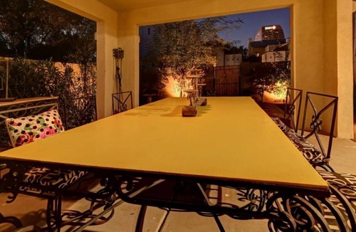 Roosevelt House | Downtown Phoenix 2beds 1.5bath Guest House