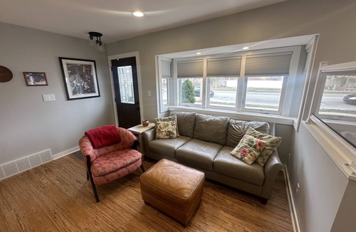 Rockford House | Downtown Rockford Duplex