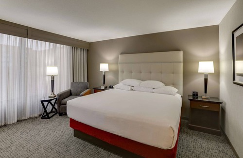 Tuttle Hotel | Drury Inn & Suites Columbus Dublin