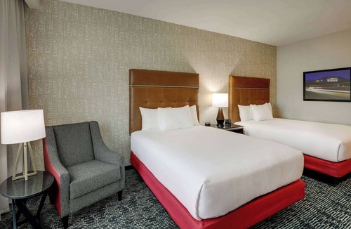 Florence Hotel | Drury Plaza Hotel Cincinnati Florence