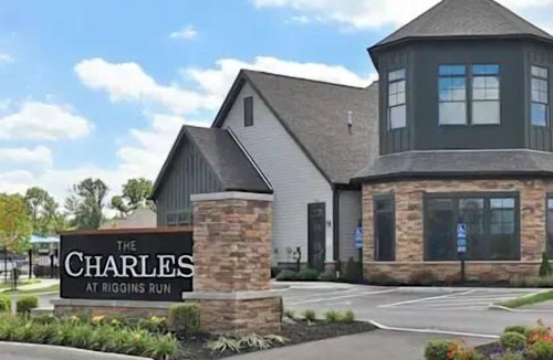 Tuttle West Apartment | Dublin 2BR | Pets OK | Golf sim + climbing wall