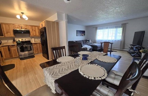 Eagle River House | Eagle Nest/Fireplace/Peaceful/Sleeps 12