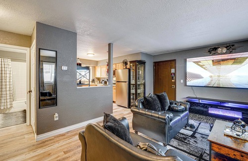 Fairview House | Easily Explore Anchorage! Modern Duplex Near Town