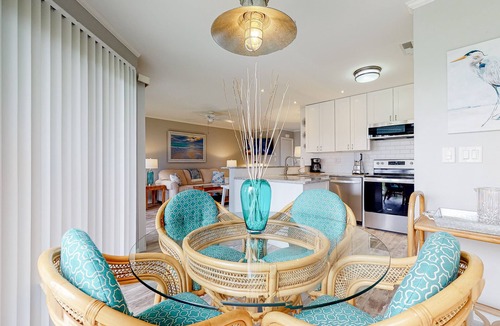 Fenwick Island Condo | East of the Sun condo with screened porch, fast WiFi, W/D, AC, and pool