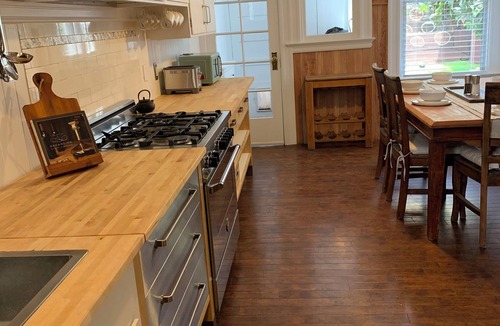 North Beach Condo | Elegant Edwardian North Beach apt with parking