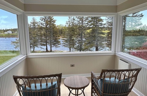 Tremont House | Elegant oceanfront home on Bass Harbor close to Acadia National Park