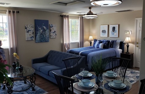 Turlock Apartment | Elegant Studio Apt. House Near Emanuel Hospital