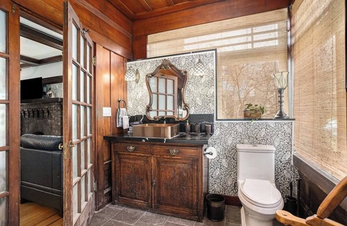 Upper Telegraph House | Elmwood House Berkeley