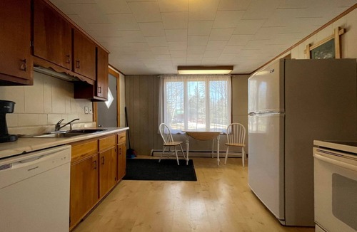 Portage Lake Cottage | Embrace Nature in this Breathtaking Cottage in Portage Lake, Maine
