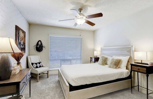 Uptown Apartment | Endless Escape Urban Apartment | Galleria Escape