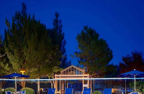 Dublin House | Enjoy a Comfortable & Convenience Stay! Free Parking, Pets are welcome!