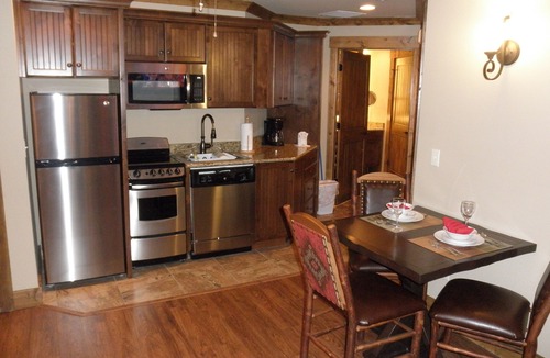 Branson Villa | Enjoy all the Branson area has to offer. Only 1 week available this year!