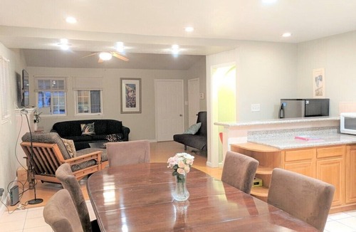Oakland House | Enjoyable 6+bedroom house near Oakland Airport