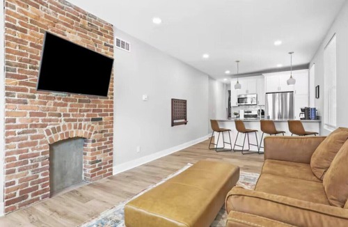 Livingston Park Apartment | Entire Complex/2 homes side by side!