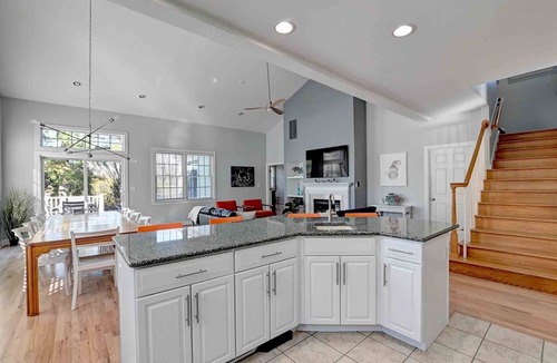 Ocean View House | Excellent 7 Bedroom home in Bear Trap Dunes! Community Pool, WIFI, Shuttle Service, Extra Space to Unwind!