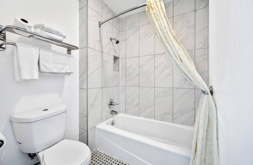 Milpitas Hotel | Executive Inn Hotel