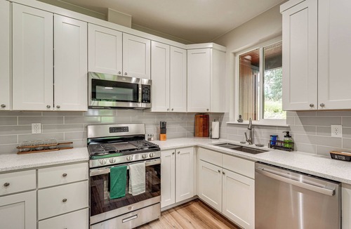 Meadow Lakes House | Explore Alaska’s Playground: Modern Wasilla Escape