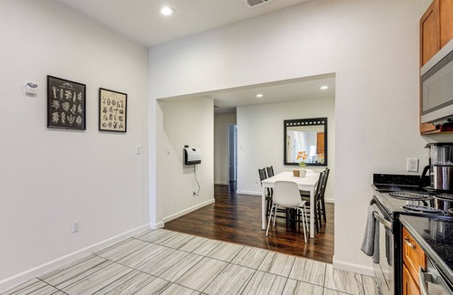 Clawson House | Explore the East Bay! Family-Friendly Home w/Yard