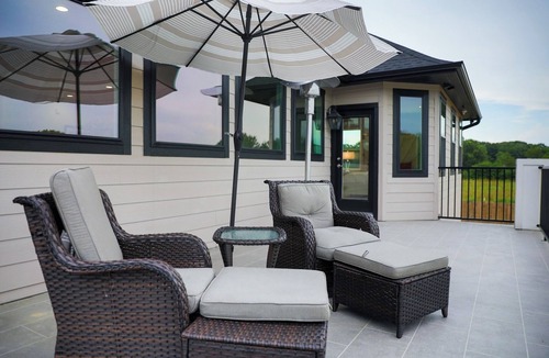 Prairie View House | Exquisite Country Chateau with EVERYTHING you need for a luxury getaway