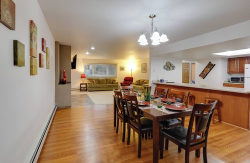College House | Fairbanks Alaskan Abode Only 1 Mi to Alaskaland