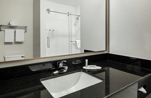 Reynoldsburg Hotel | Fairfield Inn & Suites Columbus East