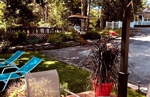 Lincolnville Cabin | Family-Friendly Bed and Breakfast Suite near Camden Hills State Park, Maine