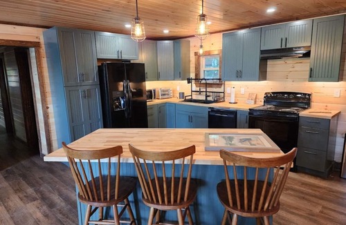 Millinocket Cabin | Family Friendly Lakefront Cottage, Ambajejus Lake