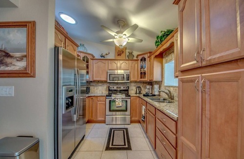 Pelican Villa | Family-Friendly Pool Retreat for You & Your Fur Baby | Villa Hideaway – Roelens Vacations