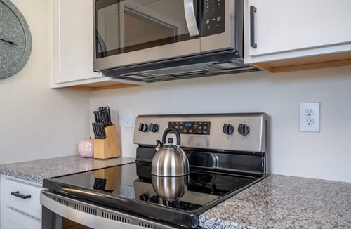 Oakley House | Fantabulous 2BR Oakley home! One block to popular Oakley square!