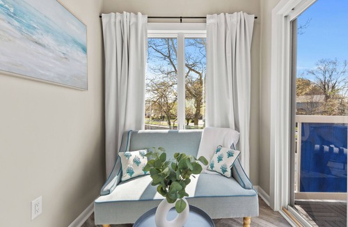 Fenwick Island Condo | Fenwick Island DE or Ocean City MD Charming Coastal Comfort at the Beach