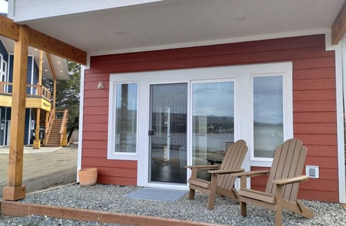 Homer Cabin | Fireweed Cabin - Homer Seaplane Base