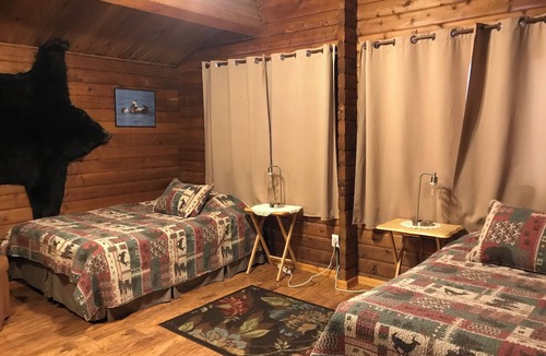 Port Lions Cabin | Full Service Lodging in beautiful Port Lions, Alaska. Remote comfort at its best